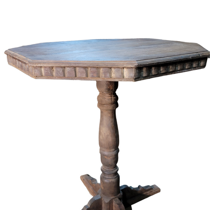 Colonial Table